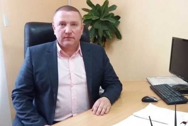Справжні господарі: на Волині взяли хабар – і обміняли на валюту