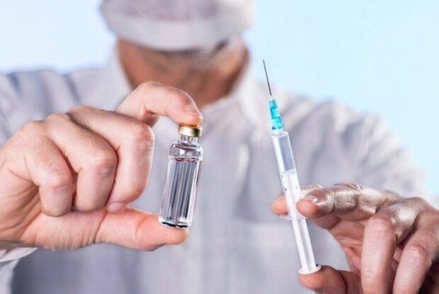Через пандемію коронавірусу волиняни менше вакцинують дітей 