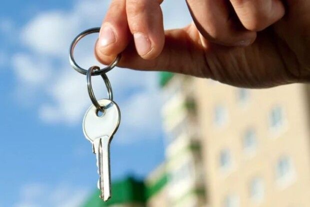Для купівлі 1-кімнатної квартири в Луцьку гроші потрібно збирати 12 років