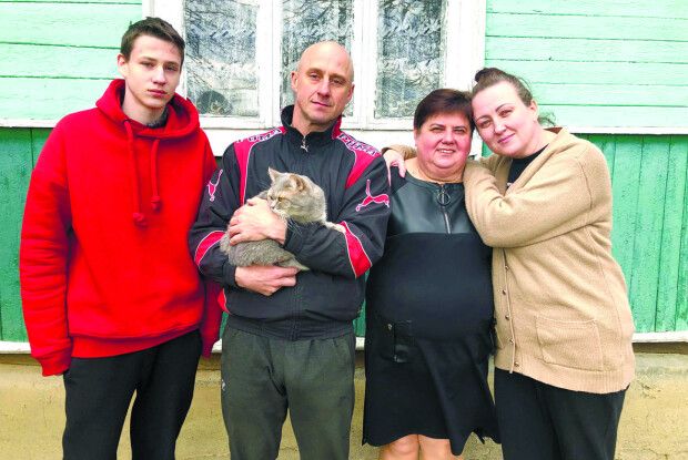 Вирвавшись із пекла у Харкові, знайшли на Волині нову родину