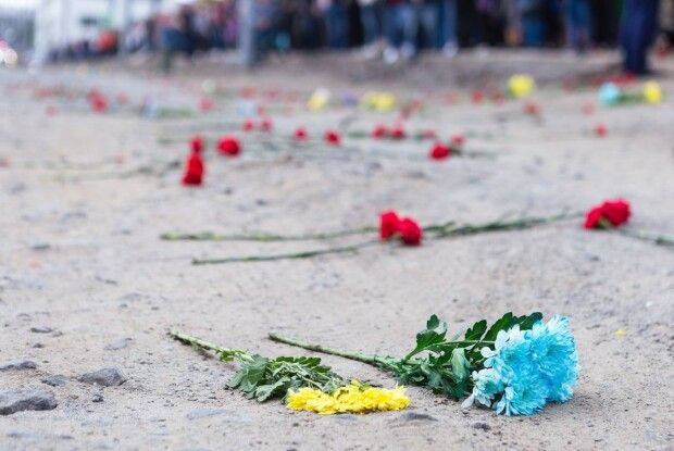 Волинян просять вийти на вулиці: додому назавжди повертаються двоє Захисників (Фото)