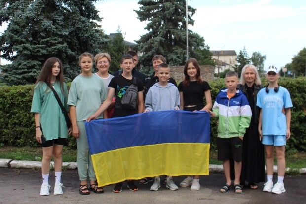 Діти волинських Героїв поїхали за кордон на відпочинок 