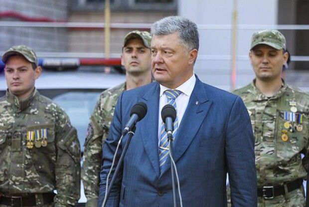 Порошенко заслужив як на подяку, так і на критику, але не на прокльони