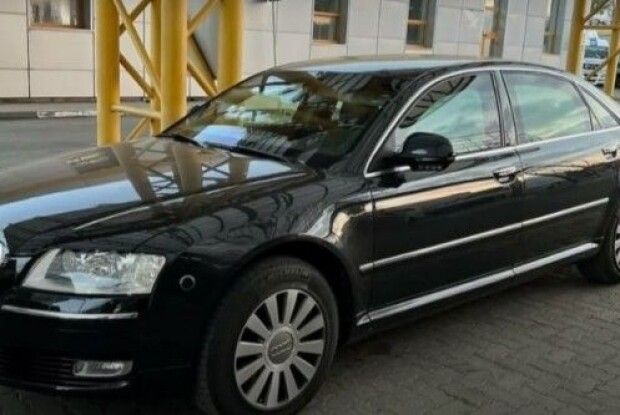 Броньовану Ауді за $50 тисяч пригнали на Волинь під виглядом гумдопомоги (Відео)