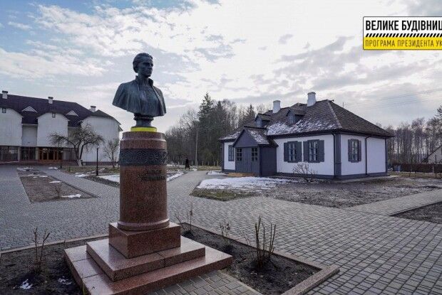 У Колодяжному відреставрували «Білий та Сірий будинки Косачів» (Фото, відео)