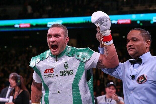 «Алєксандр» Усик відмовився проводити бій без правил з борцем Богданом Грицаєм, який викликав його «на дуель»