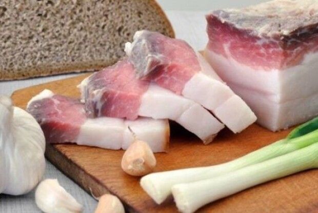 Ціни на сало на столичних ринках сягнули 200 гривень за кіло 