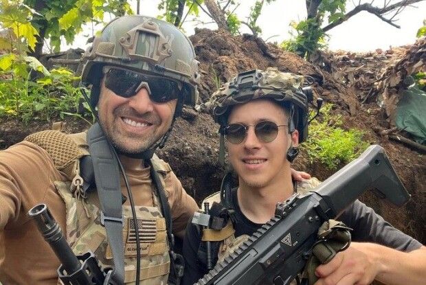 Воювали разом: загинув Остап Оністрат, син відомого українського банкіра і спортсмена Андрія Оністрата