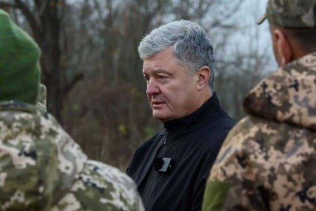 Порошенко в День Соборності закликав припинити атаки на внутрішню єдність