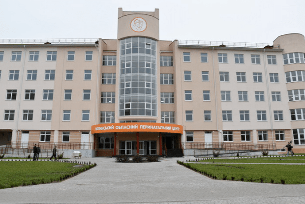 У Луцьку в дитячій лікарні та перинатальному центрі посилюють карантин