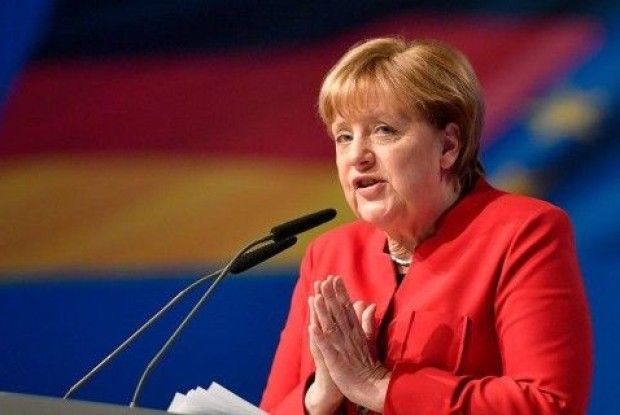 У Бундестазі проходить голосування за кандидатуру Меркель на посаду канцлерки