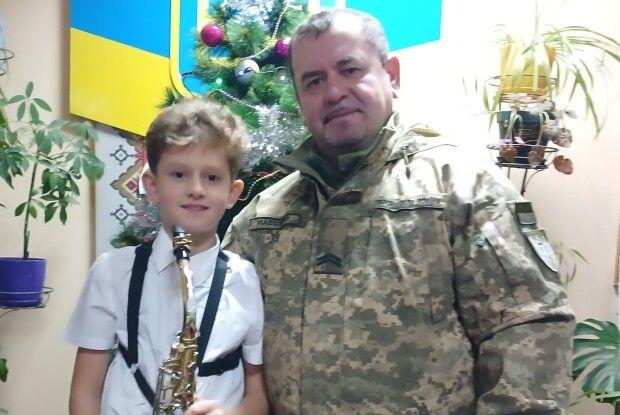 «Серед глядачів був і наш поліський соловейко Федір Пащук, який нині на передовій»