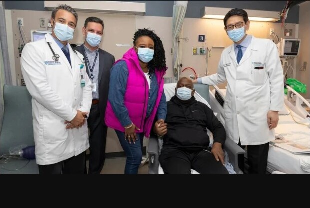 Перша людина, якій пересадили генетично модифіковану нирку свині, померла