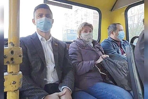 Народний депутат відмовився платити за проїзд в маршрутці
