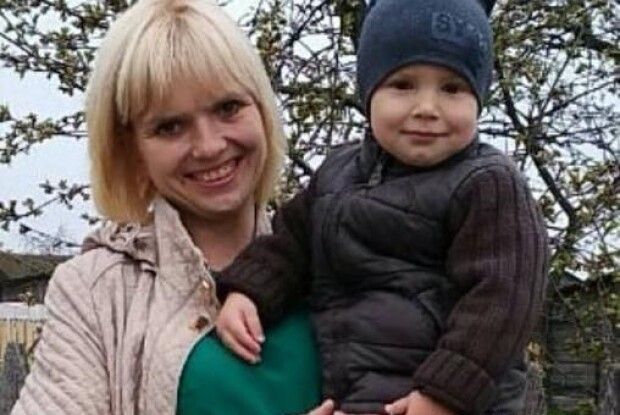 Поліція розшукує матір з 2-річною дитиною 