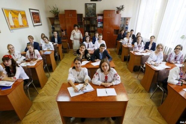 Вчителі можуть позмагатися за 250 тисяч гривень 