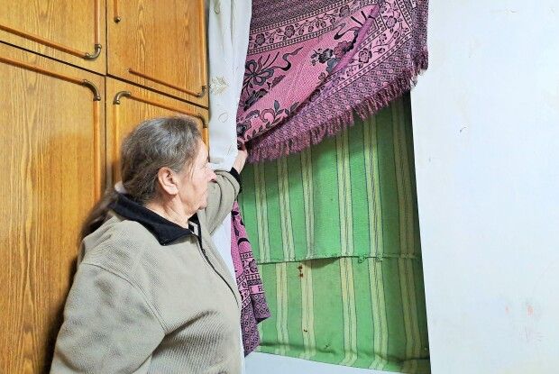 «Ми поруч із родинами»: мер Ковеля зустрівся з мешканцями пошкодженого будинку