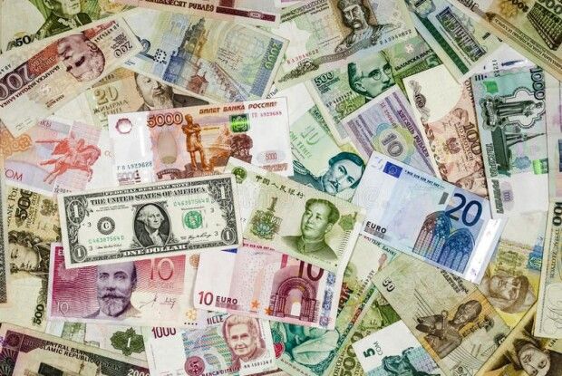 Куди українці вкладають свої гроші – дослідження