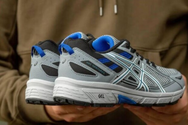 Asics для повсякденного носіння: яким універсальним моделям віддати перевагу