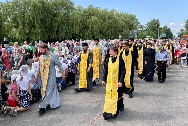 Хресний хід до Почаєва організований УПЦ (МП) увійшов у Ковель (Фото. Відео)