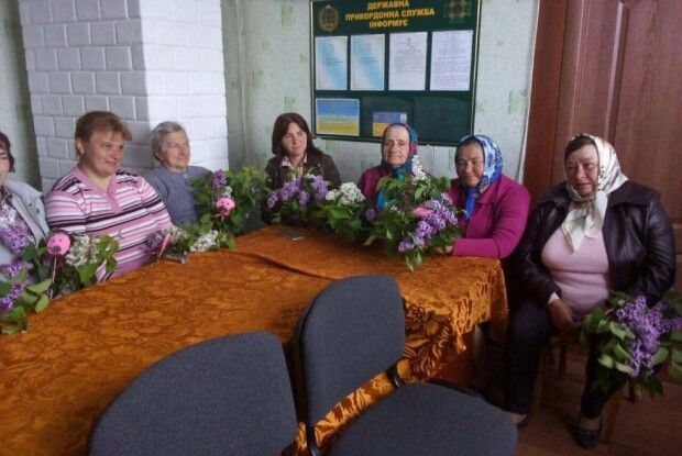У Бережцях вшанували матерів воїнів АТО