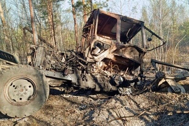 На Рівненщині від вибуху міни у лісі постраждало 2 людей