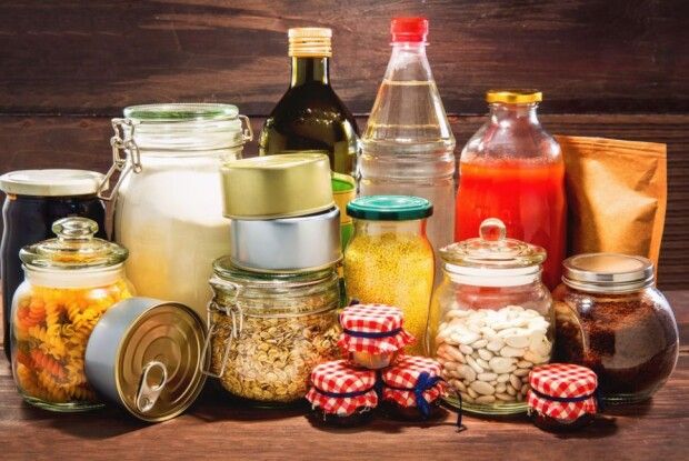 Через бойові дії українцям потрібно зробити запаси необхідних продуктів і речей на зиму