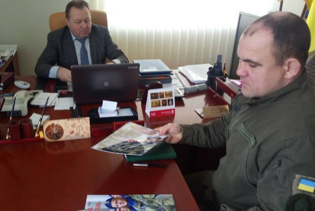 Військовослужбовці говорили з представниками влади про популяризацію військової служби