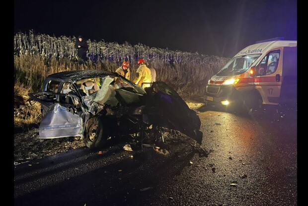 На Рівненщині легковик зіштовхнувся з вантажівкою: серед постраждалих – 9-місячна дитина