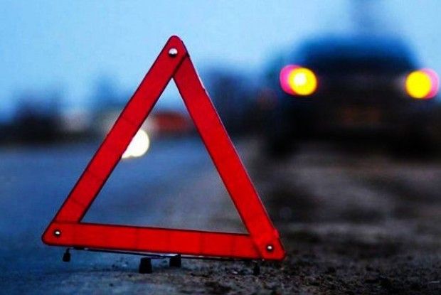 На Волині фура з’їхала у кювет: подробиці