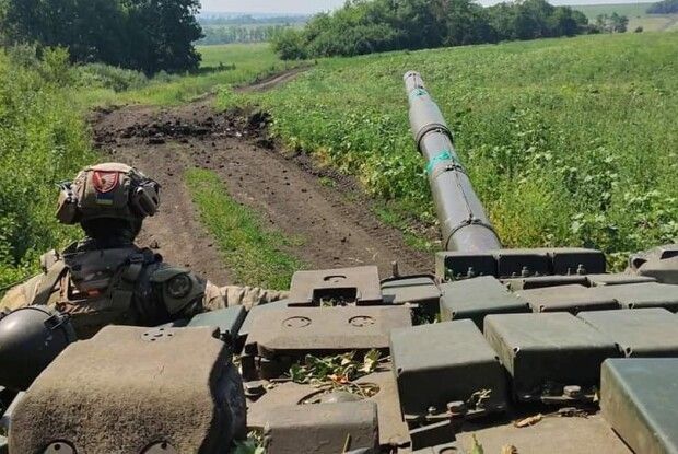 рашисти здійснюють перегрупування військ для відновлення наступу