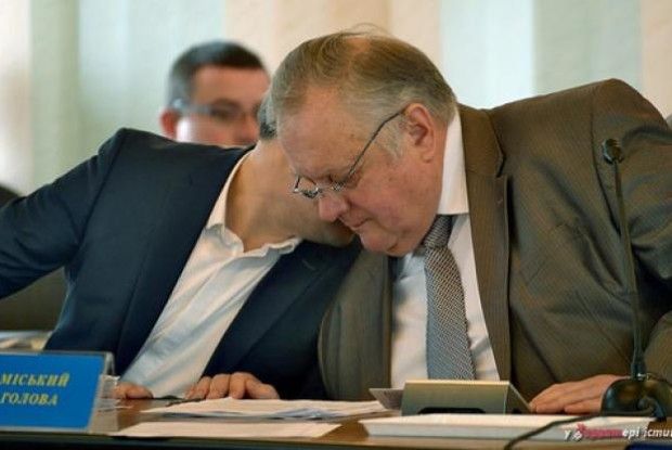 Міський голова Рівного пропонує покращити систему електронних закупівель «Prozzoro» «двійками», «трійками» та «п'ятірками»