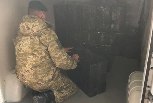 На Волині правоохоронці завадили незаконній оборудці на мільйон (Фото)