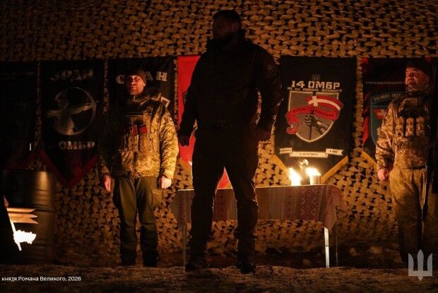 «Честь воїна – мій закон»: бійці волинської бригади склали клятву та отримали шеврони (Фото)