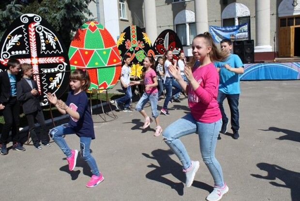 До краси прагнемо, але самі її нищимо