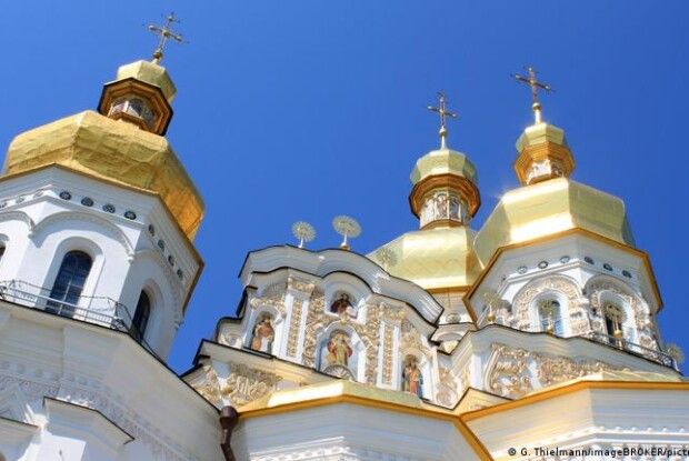 Волинські депутати вкотре закликають парламент припинити діяльність УПЦ МП