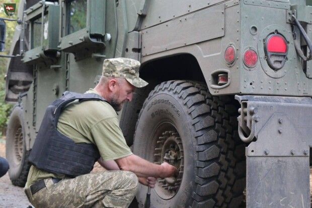 Воїни з Волині здатні «вилікувати» будь-якого «залізного пацієнта» на передовій (Фото)