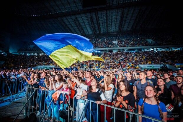 Грандіозний телепроект «Українська пісня – 2018» приймає заявки від молодих виконавців