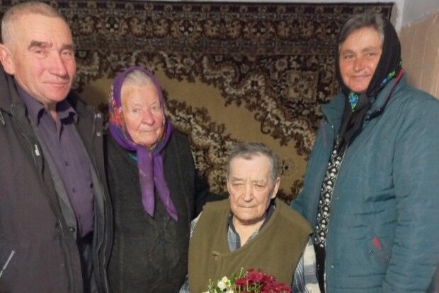 Поруч 52 роки: міцний шлюб став головною гордістю довгожителя з Волині