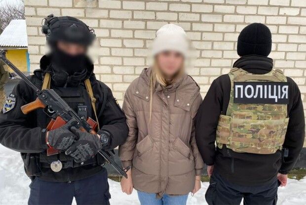 Шахрайка з Ковеля зі спільниками ошукала волонтерів на понад 45 млн грн