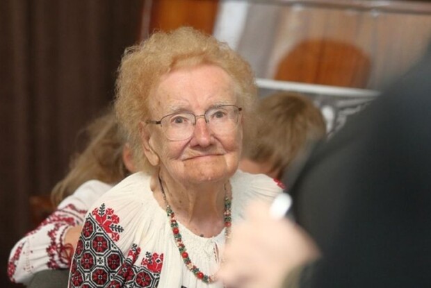 Не зламали сталінські табори: Ніна Вірченко навіть у 95 навчає студентів!