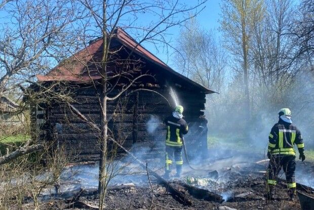 Вогонь наробив лиха: на Волині горіла хата