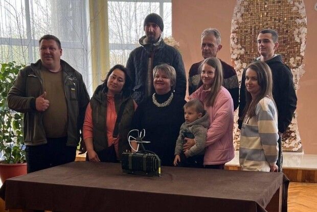 Аматори сцени допомогли ЗСУ