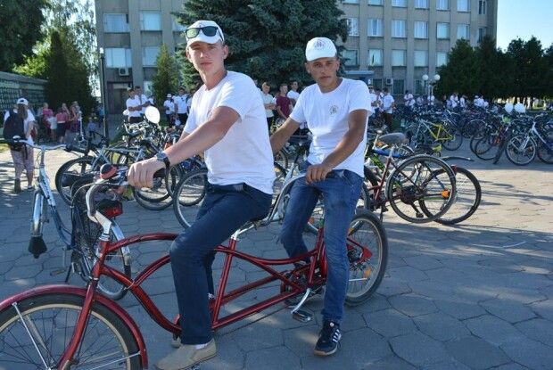 Багатокілометровий велопробіг - на захист сім'ї