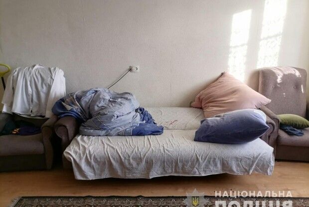 На Рівненщині жінка вдарила ножем неповнолітнього сина (Фото)
