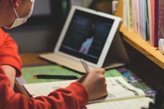 Після канікул школи можуть перейти на дистанційне навчання, – Шмигаль