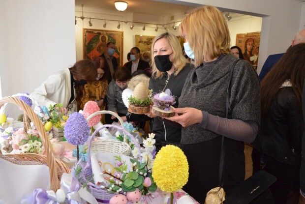 У Музеї Волинської ікони стартувала виставка-продаж «Великодній hand made» (Фото)
