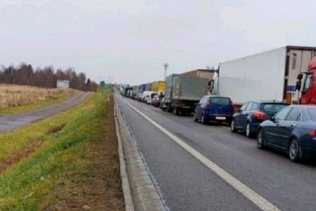 На кордоні України з Польщею можуть ввести єдиний контроль