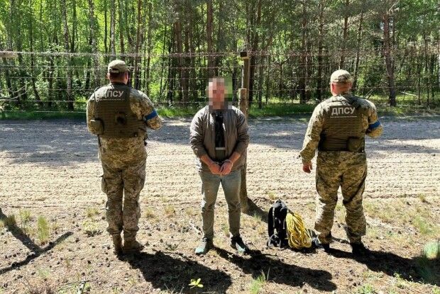 Волинські прикордонники затримали 26-річного чоловіка, який планував переплисти річку Західний Буг