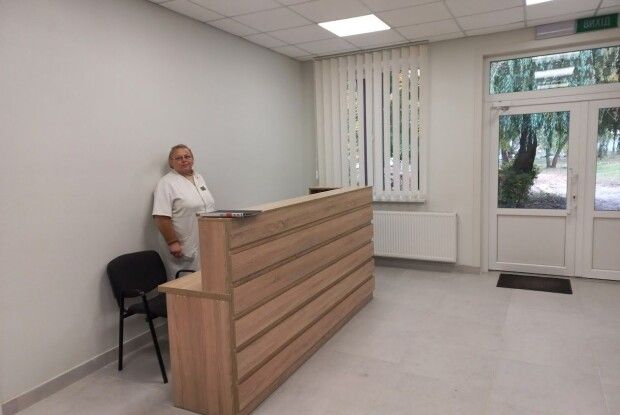 У місті на Волині в медзакладі оновили терапевтичне відділення (Фото)